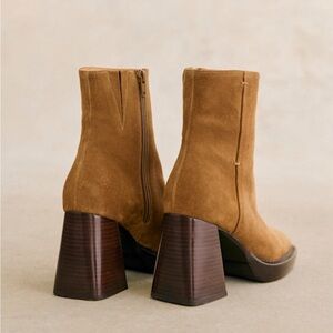 Sezane KAIA HIGH ANKLE BOOTS